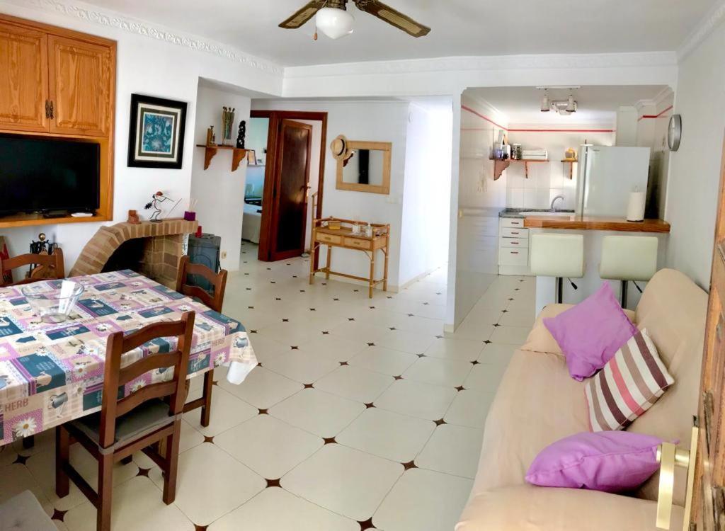 Adosado De 140M2 Con Terraza A 50 M De La Playa Denia Exterior foto