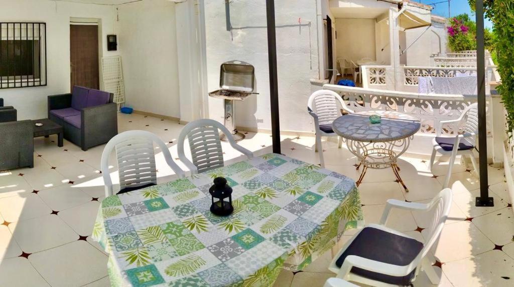 Adosado De 140M2 Con Terraza A 50 M De La Playa Denia Exterior foto